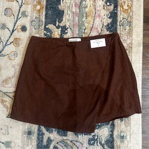 The A&F Scarlett Linen-Blend Wrap Mini Skort - Brown - Large - NWT
